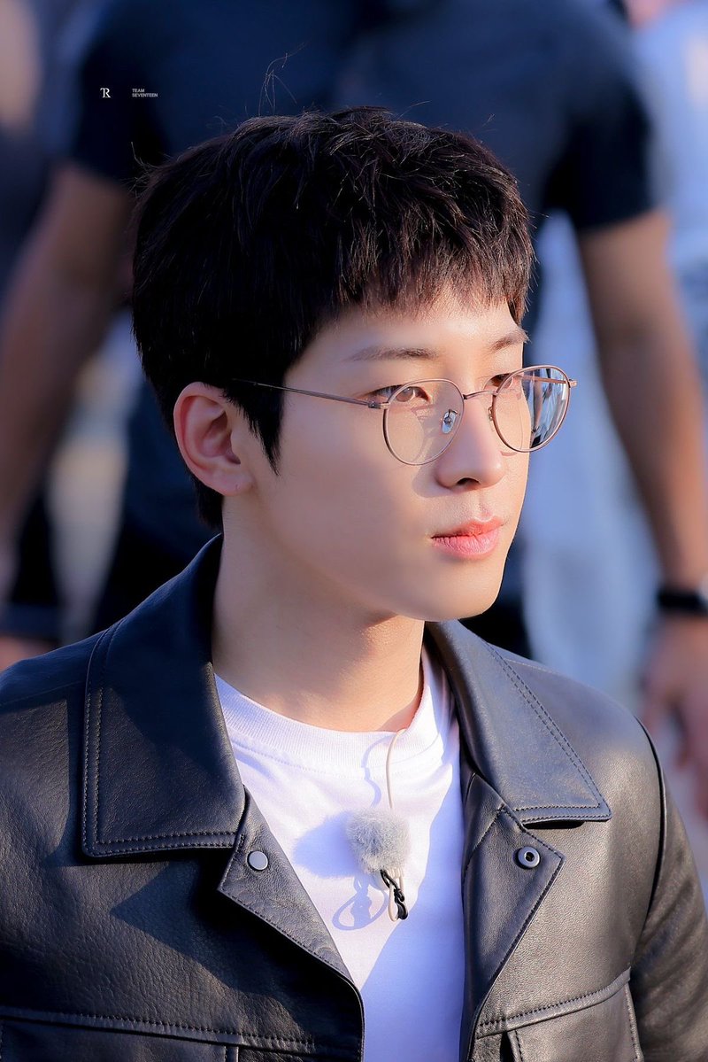 저너누깜쟝고먐미 tweet media