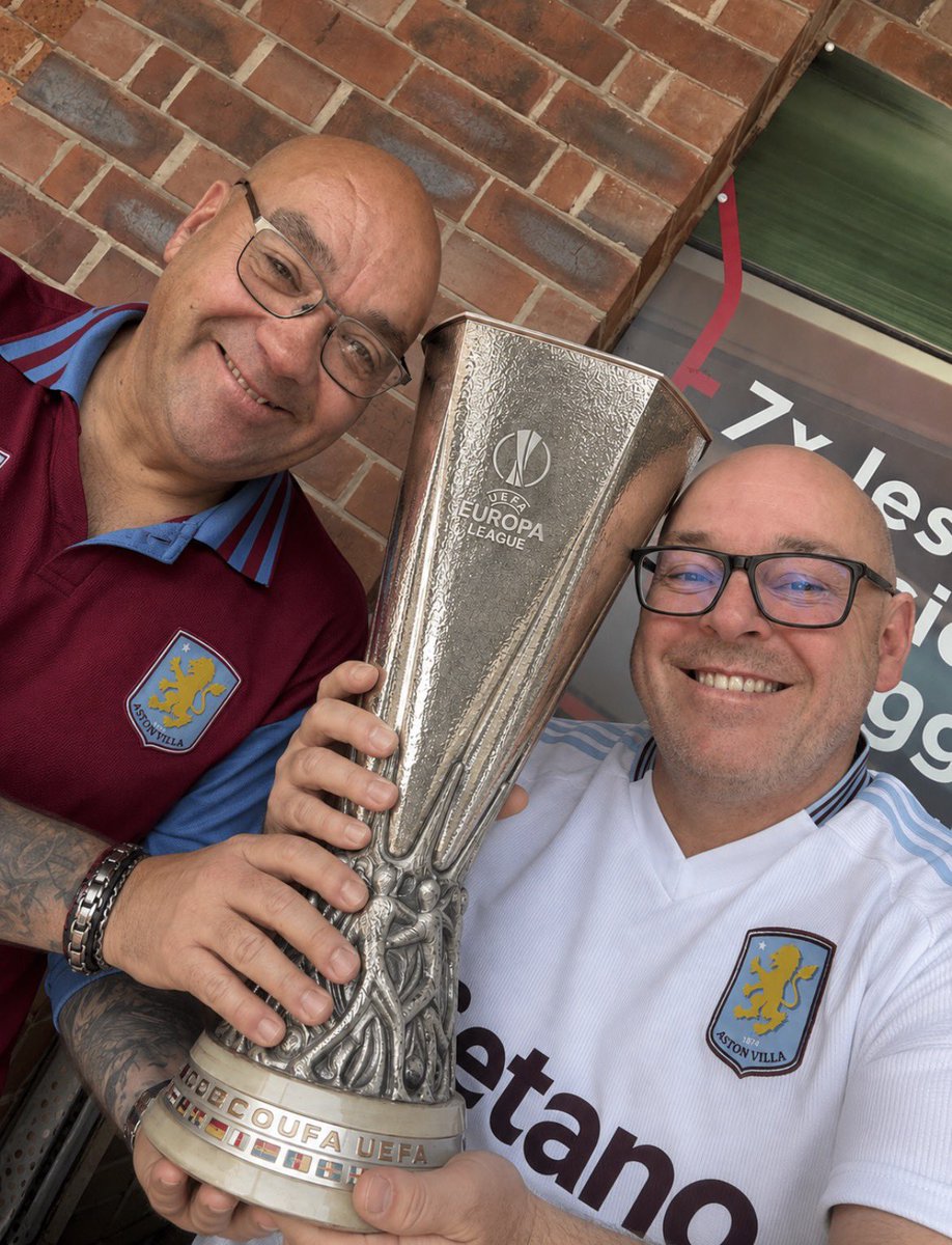caspots's tweet photo. Great week, great day…. Proper way to finish off the most memorable season ever. 

#pissingonpepsparade

UTVl https://t.co/iR1euxZ6J7