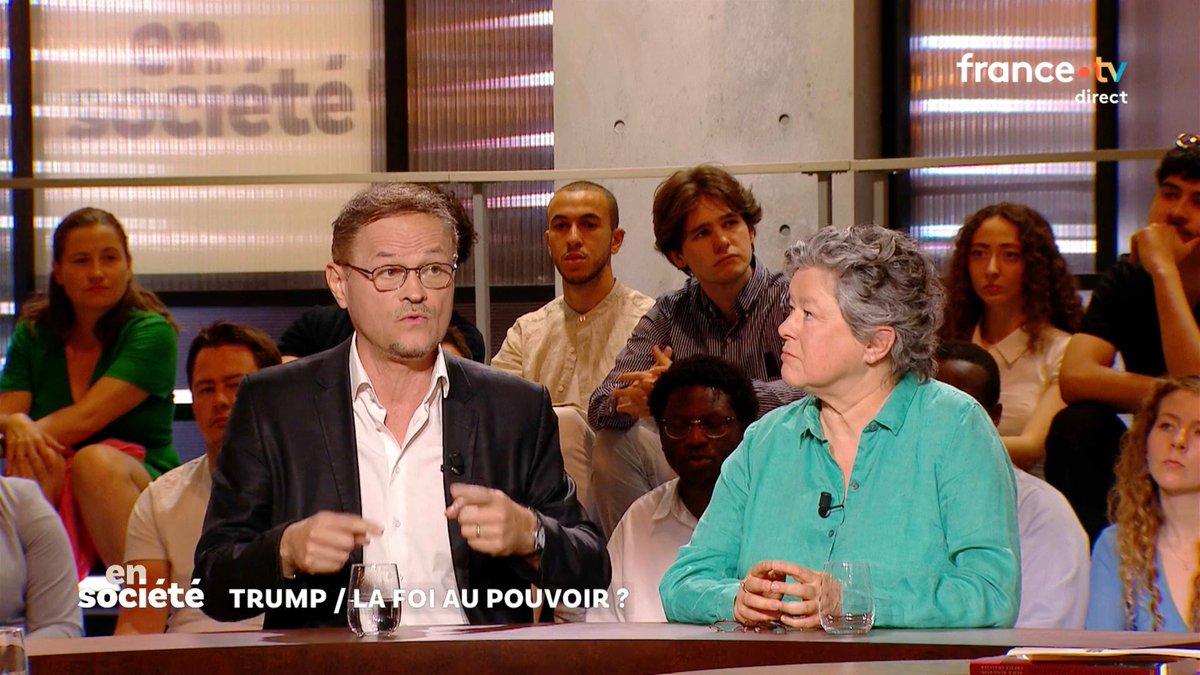 SebFath's tweet photo. La tenue générale des échanges &amp; débats dans #EnSociété, notamment avec la professeure Laure Murat, donne à montrer ce que peut être le meilleur de la télévision: 
Foin des poses &amp; de l’agressivité, priorité au dialogue et à la réflexion partagée (2)
#NouveauPouvoirEvangélique https://t.co/cd1QSxFxEU