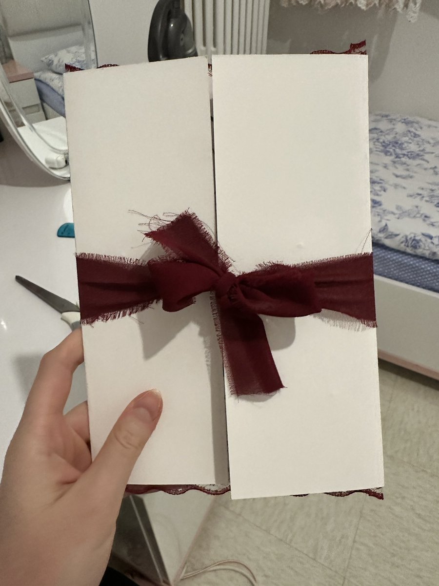 melys0u's tweet photo. J’ai vendu ça à 90ct la pièce, je vous dis mm pas le nb d’heure que j’ai passé dessus, je ne me plains pas mais prochaine fois mini 1,40 la pièce je pense https://t.co/BCvEfPGplB