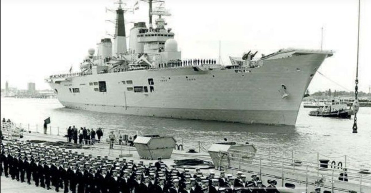 Modern Royal Navy tweet media