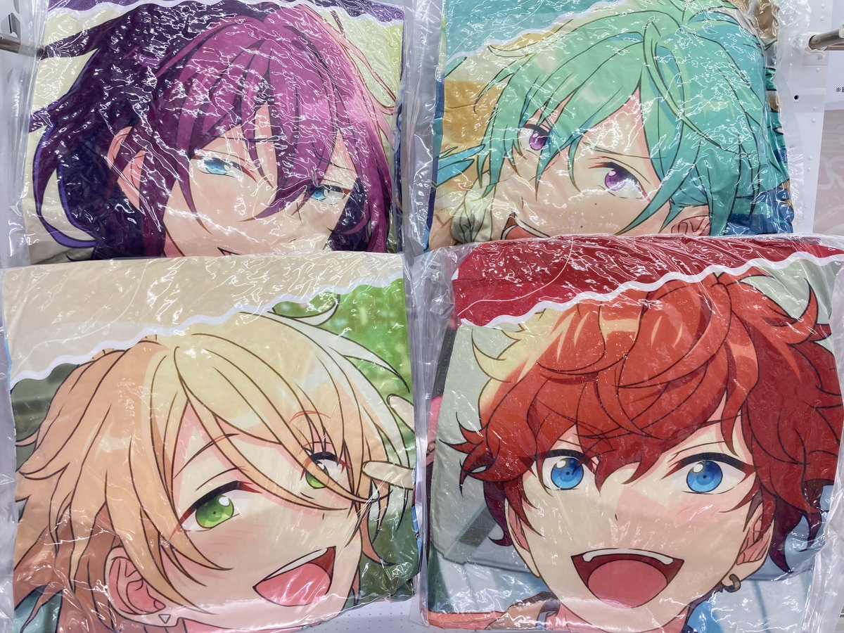 入荷情報】 あんさんぶるスターズ！！ビッグクッション UNDEAD Eden