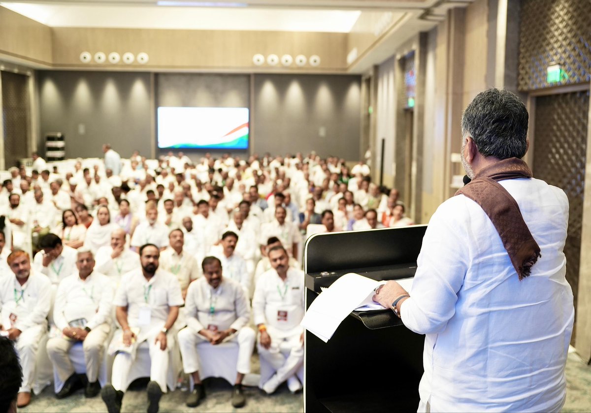 DK Shivakumar tweet media