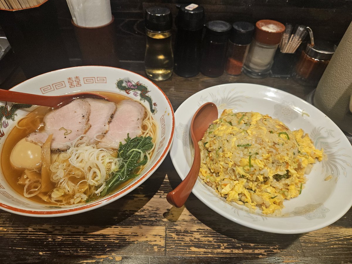 ペンタゴン西 tweet media