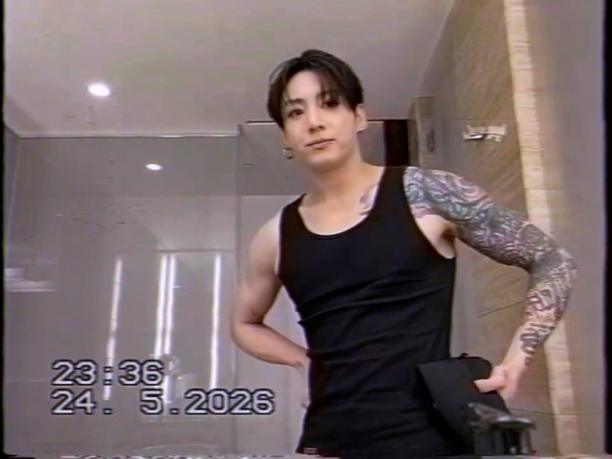 jungkook lover 💘 tweet media