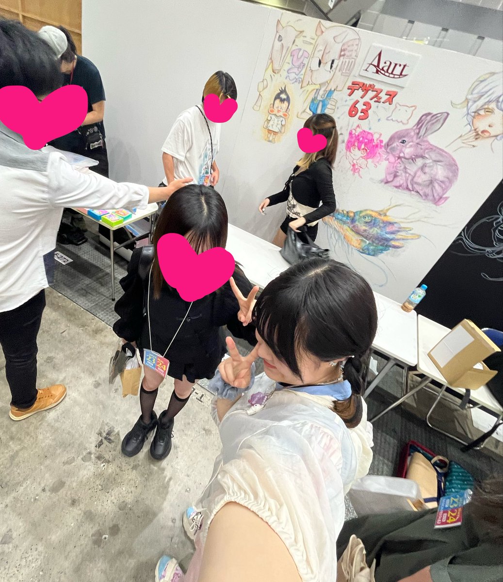 se_nine79's tweet photo. 作ったものたちをお迎えいただきました皆さま、足を止めてくださった皆さま、本当にありがとうございます✨️みんな幸せになってください🎀💕

クリエイター＆ショッピングオタクとして最高のお祭りやったし、色んな人と仲良くなれて生きているって素晴らしー！って心の底から思った！
#デザフェス63 https://t.co/MEDLd1oRlh