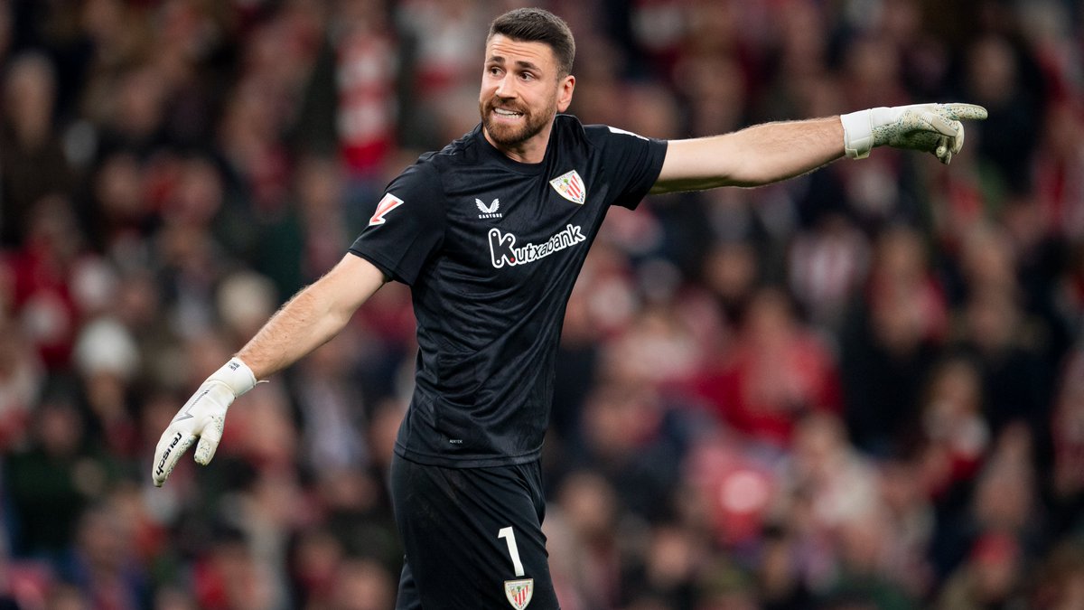 Athletic_en's tweet photo. 📋 Unai Simón, Aymeric Laporte and Nico Williams, are in the @SEFutbol squad for the #FIFAWorldCup.

#AthleticClub 🦁 https://t.co/RClQjUF7xQ