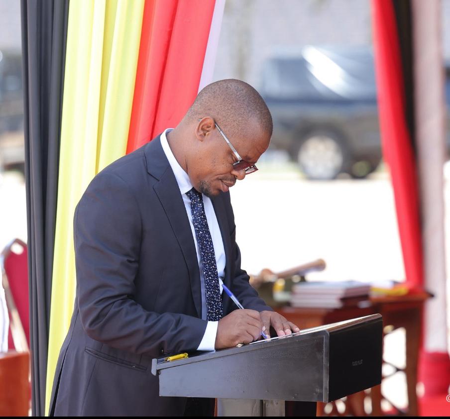 Moses Hassim Magogo tweet media