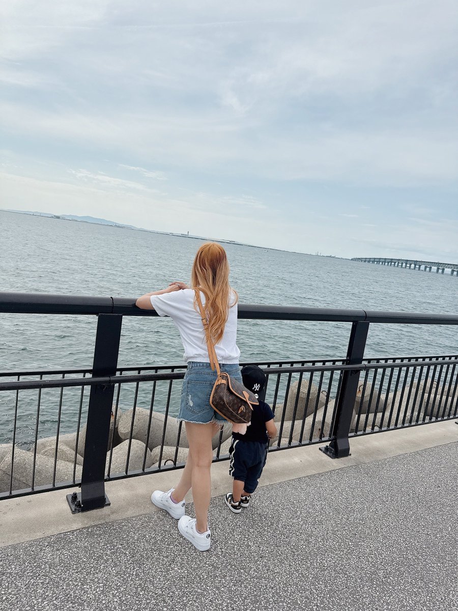 8Tokia's tweet photo. 本日5月25日
結婚しました💍

そして、30歳の誕生日です🎉 https://t.co/6PS3tHQyFB