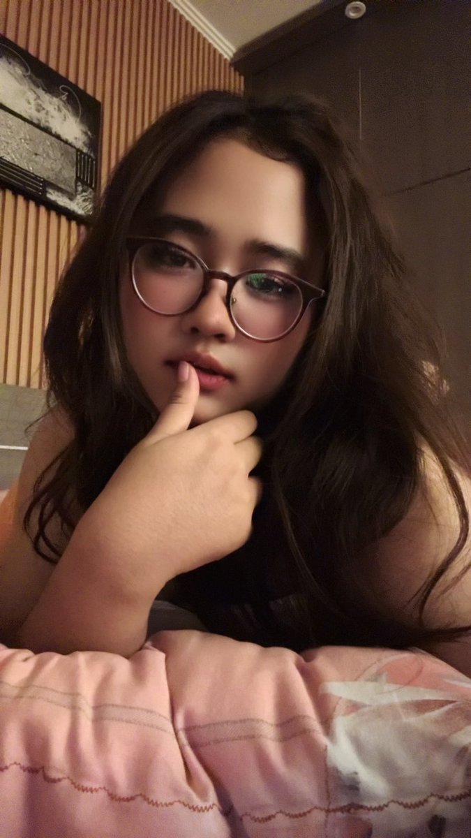 Karina Dwinella𝜗ৎ. tweet media