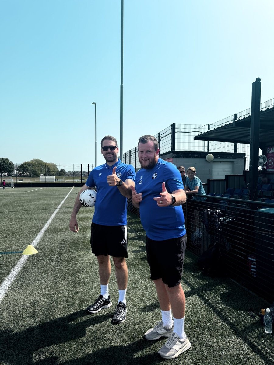 longlanejfc's tweet photo. Huge thank you to all the staff &amp; volunteers who helped make Saturday’s tournament such a success ⚽💙🖤

A lot of hard work goes in behind the scenes and the day wouldn’t be possible without you all 👏

#UpTheLane 💙🖤 https://t.co/3LdEzbrARl