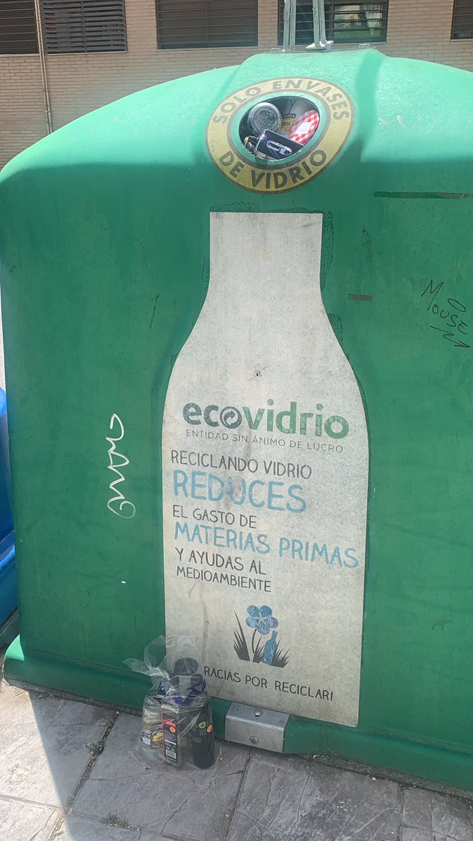 valkimuga's tweet photo. @ecovidrio @AytoPinto @AserpintoM @Aguado_pp @CDCiudadePinto https://t.co/cdN5IBiCRd