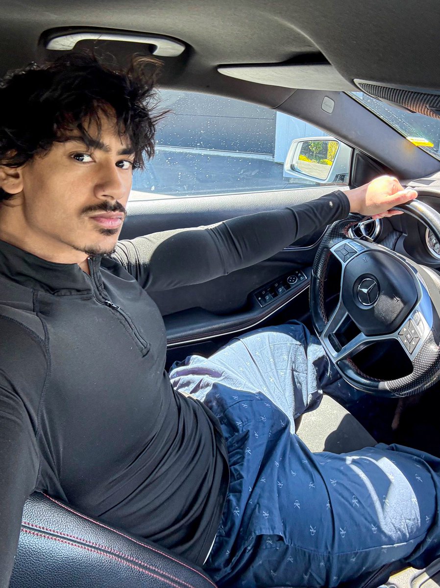 Brownboyfit tweet media