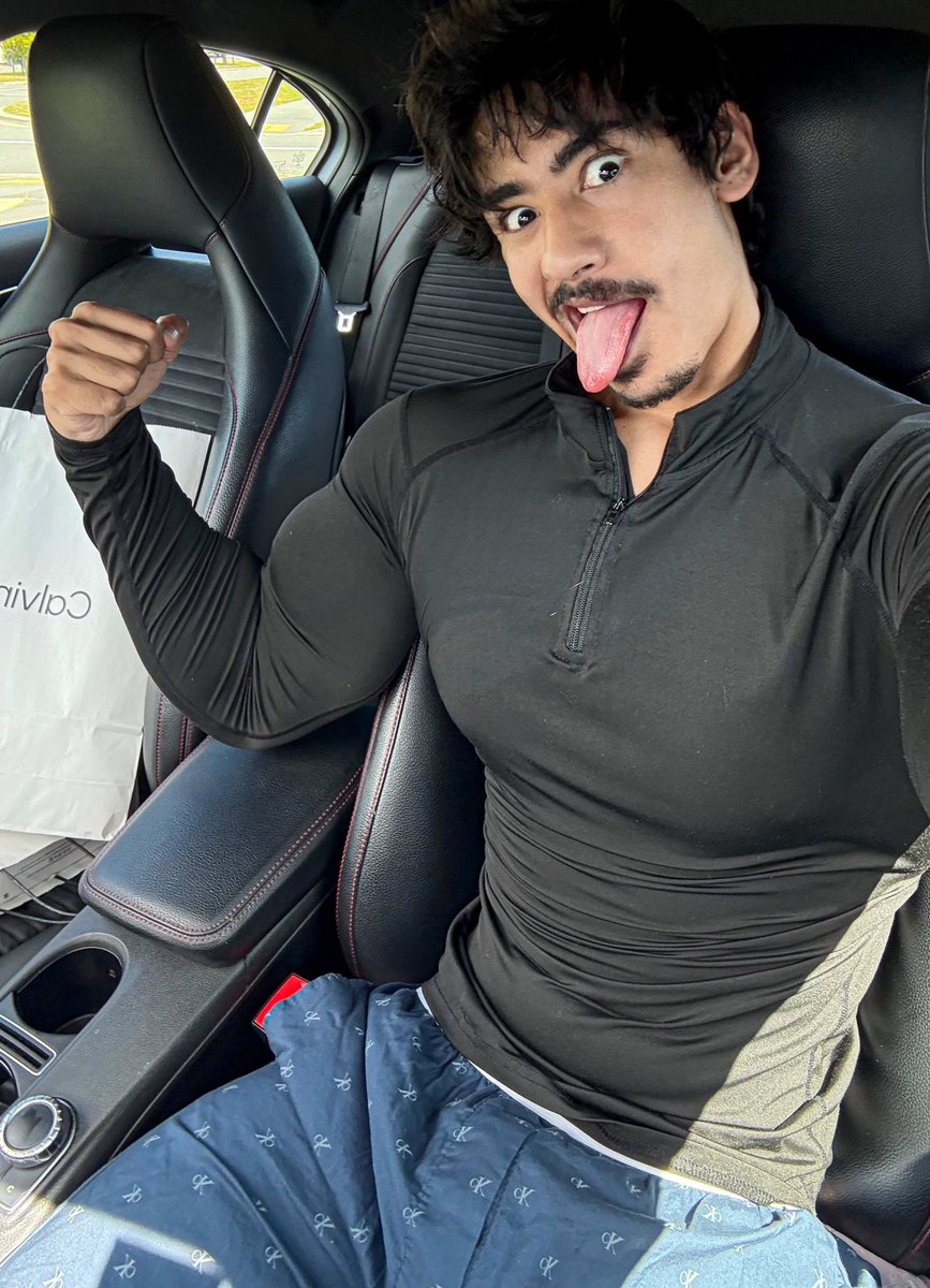 Brownboyfit tweet media