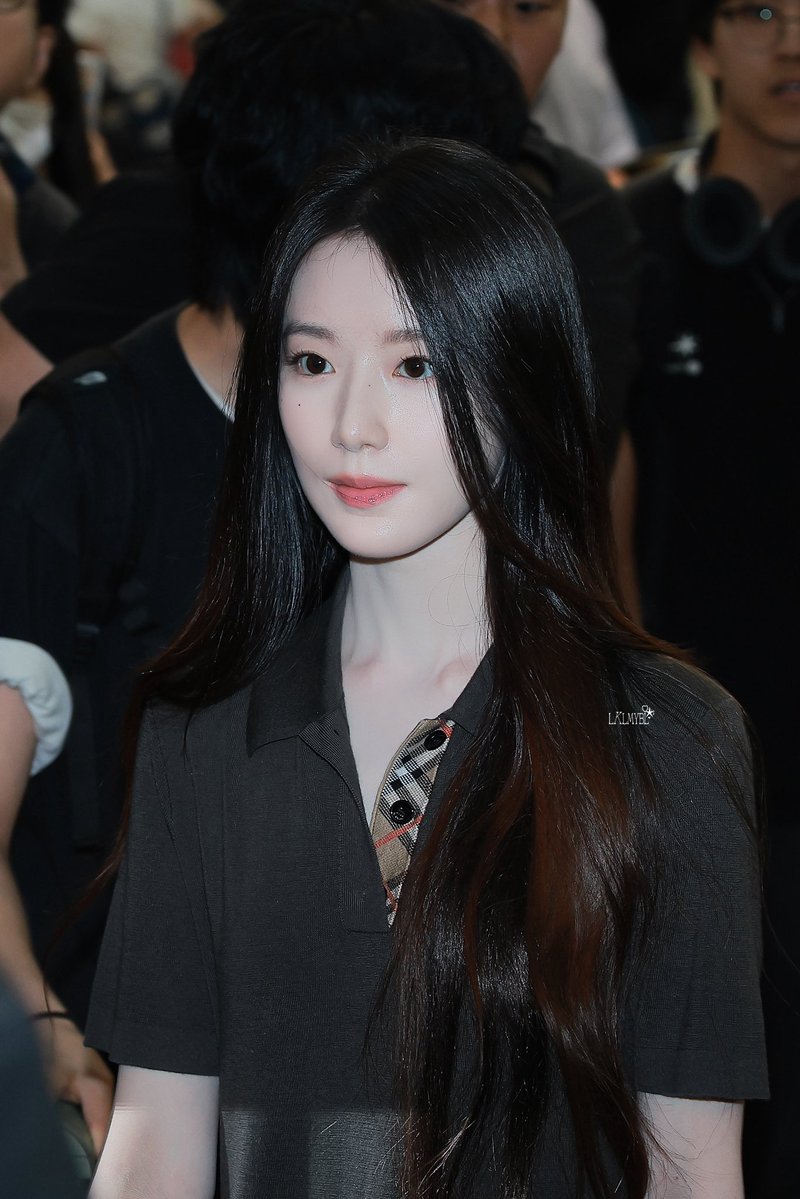 lklmybl's tweet photo. 260525 🖤

#슈화 #SHUHUA #舒華 #舒华
#여자아이들 #シュファ #아이들                                                  

#GIDLE #idle https://t.co/YETvCeYH33