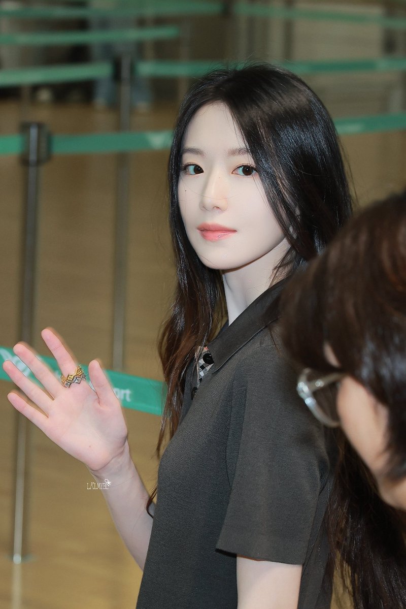 lklmybl's tweet photo. 260525 🖤

#슈화 #SHUHUA #舒華 #舒华
#여자아이들 #シュファ #아이들                                                  

#GIDLE #idle https://t.co/YETvCeYH33
