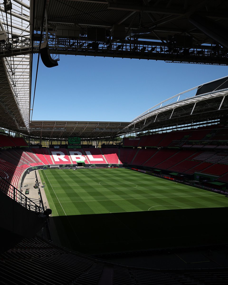 Conf_League's tweet photo. Leipzig Stadium 🏟️☀️

#UECLfinal https://t.co/z31MYxdlO9
