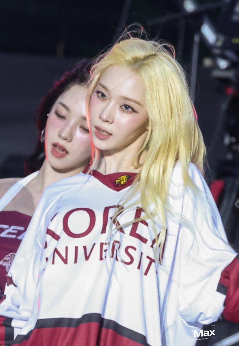 ˚✩delia˳✧🍋 #1 winjoy stan! tweet media