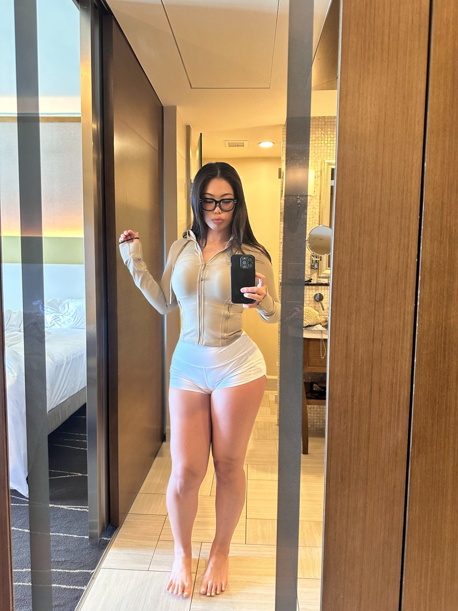 Mio Honda tweet media