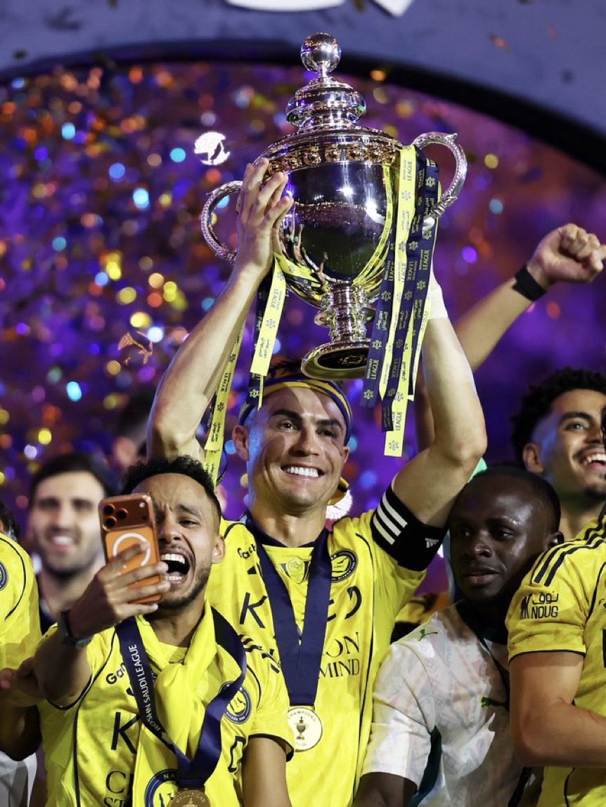 عامر 💛💙 tweet media