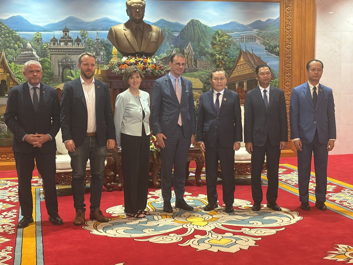 EPinASEAN's tweet photo. In a meeting with the Speaker of the National Assembly of Laos, DASE Chair @wbeke and his delegation discussed our  common regional and  international challenges.

A clear eyed attitude towards Russia regarding its war of agression in Ukraine was high on the agenda. https://t.co/ImjKTK7VLW