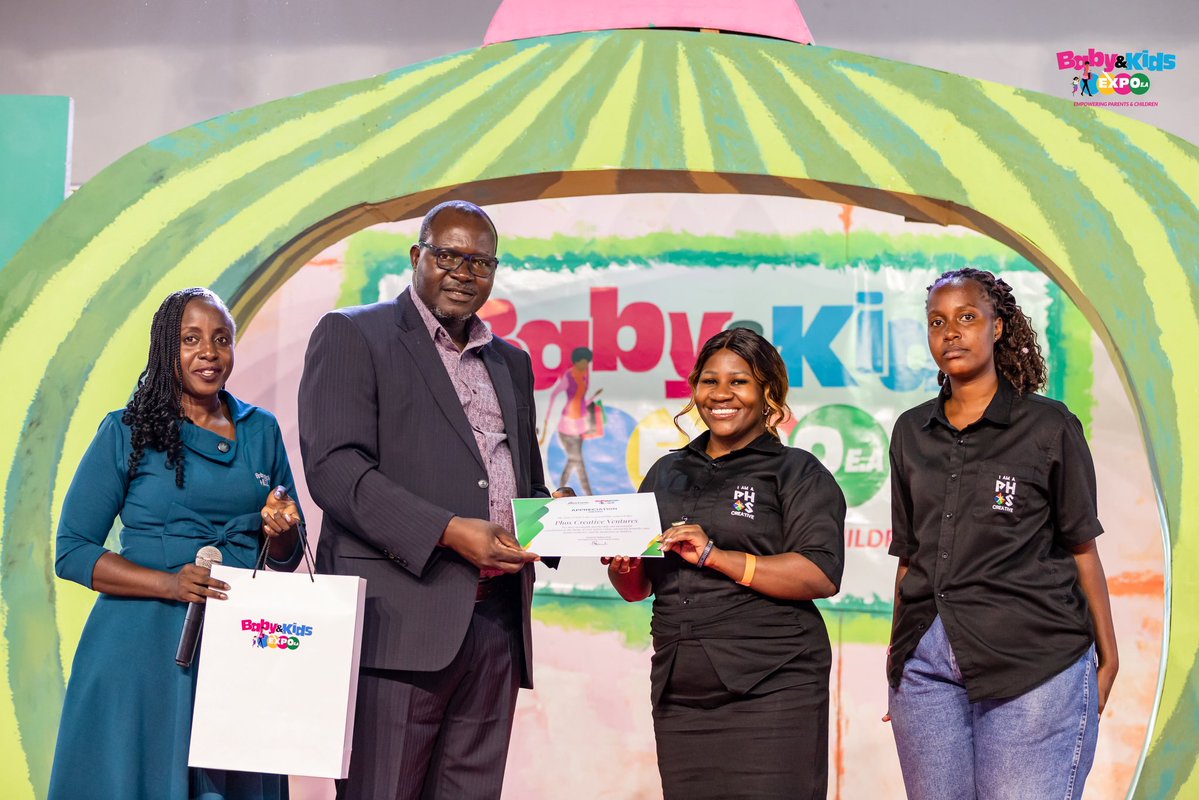 phos_creatives's tweet photo. Thank you, Kiara Events, for recognizing @phoscreatives contribution to the Baby and Kids Expo. 

For us, being part of the expo is mainly about creating a space where families can have meaningful conversations, bridging the gap between parents and experts, https://t.co/sp1QQ9x9Rp