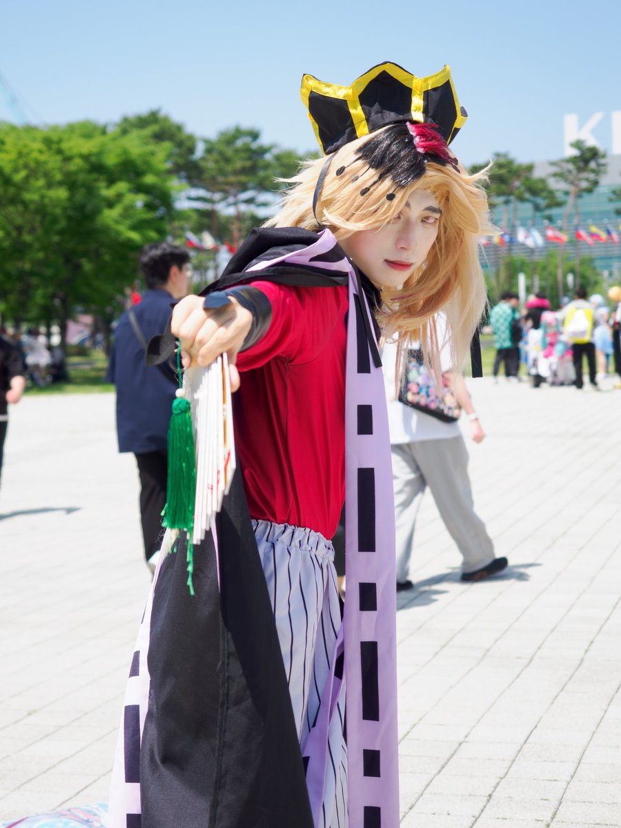 nya7213's tweet photo. #鬼滅の刃 #童磨 #コスプレ https://t.co/M7C87SrTdA