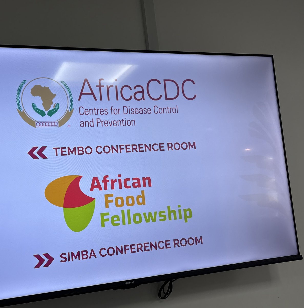PascalMurasira's tweet photo. This past week, the leadership of the African Food Fellowship (@_AfricanFood) met in Nairobi to advance the transition to an independent African institution, following more than 5 years of incubation with Wageningen University (Netherlandss) and Wasafiri (Kenya).

Building on proven concept, AFF is evolving into a continental platform for food systems leadership.

Discussions addressed governance, financial resilience, AI applications, and the 2035 vision.

I am so proud to be part of the team building this exciting institution.

🙌🏾