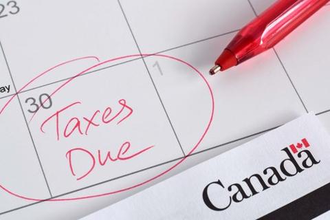 AngelGeorgijev's tweet photo. Quarterly tax instalments are required if your balance due is more than $3,000 and was greater than $3,000 in either 2025 or 2024. https://t.co/hKRLlcrKke https://t.co/bJ7xEfUtPC