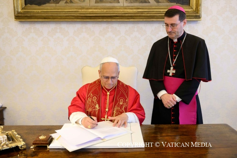 Michael Haynes 🇻🇦 tweet media