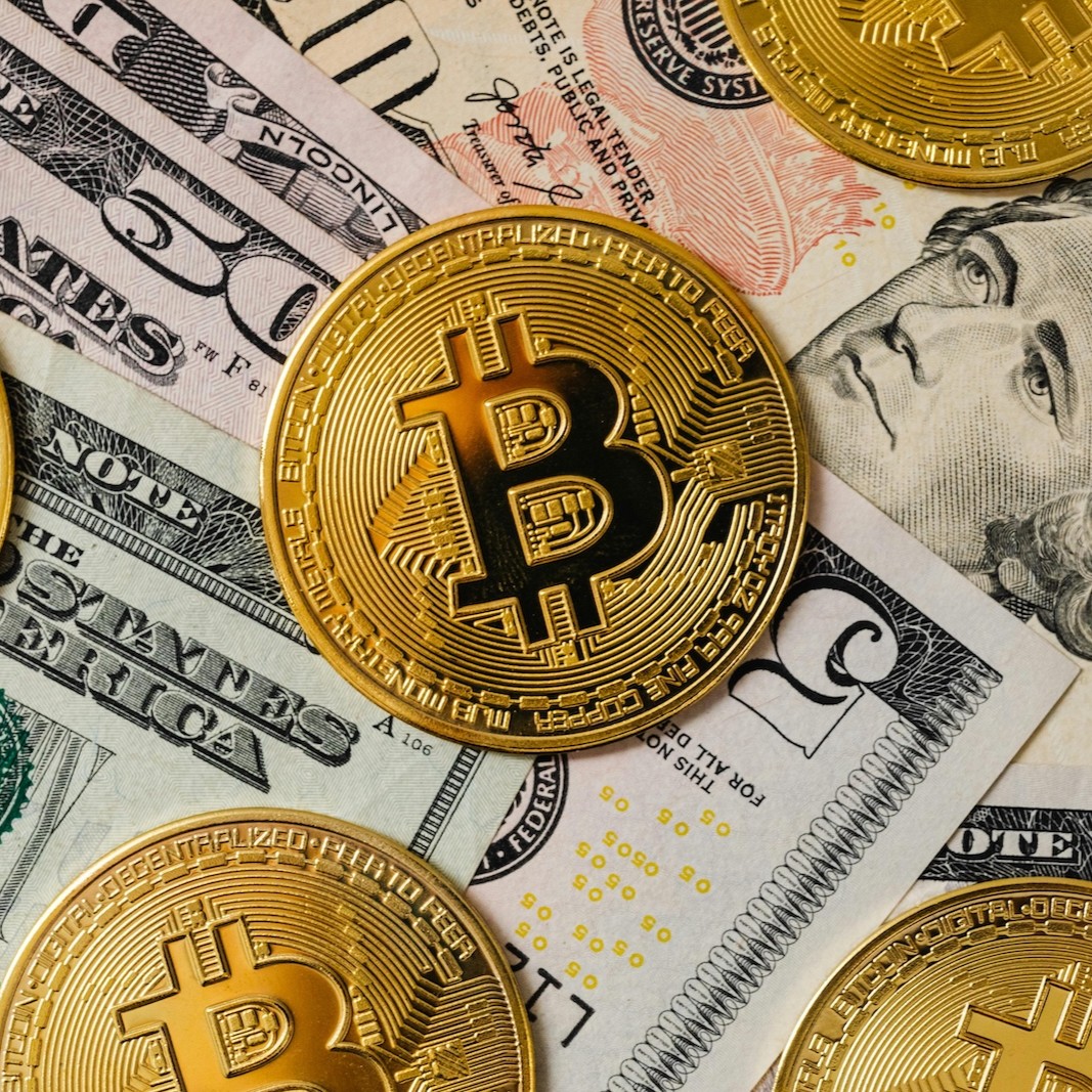 CoinMarketCap tweet media