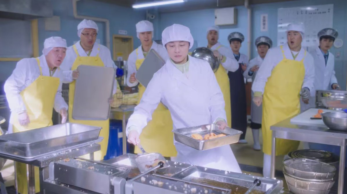 ch4nk_san's tweet photo. kali aja sy ktinggaln info, tp udah ada subindonya blum ya? ato udah ada kawan fansub lain yg mau garap mgkin?

genre food dgn latar di penjara, kyaknya seru nih😁
nanti sy jadiin project series kita utk spring ini kalo emang blum ada.

kabarin lg yaa..😉👌

*Maison Prison (2026) https://t.co/KTzB2PtEpe