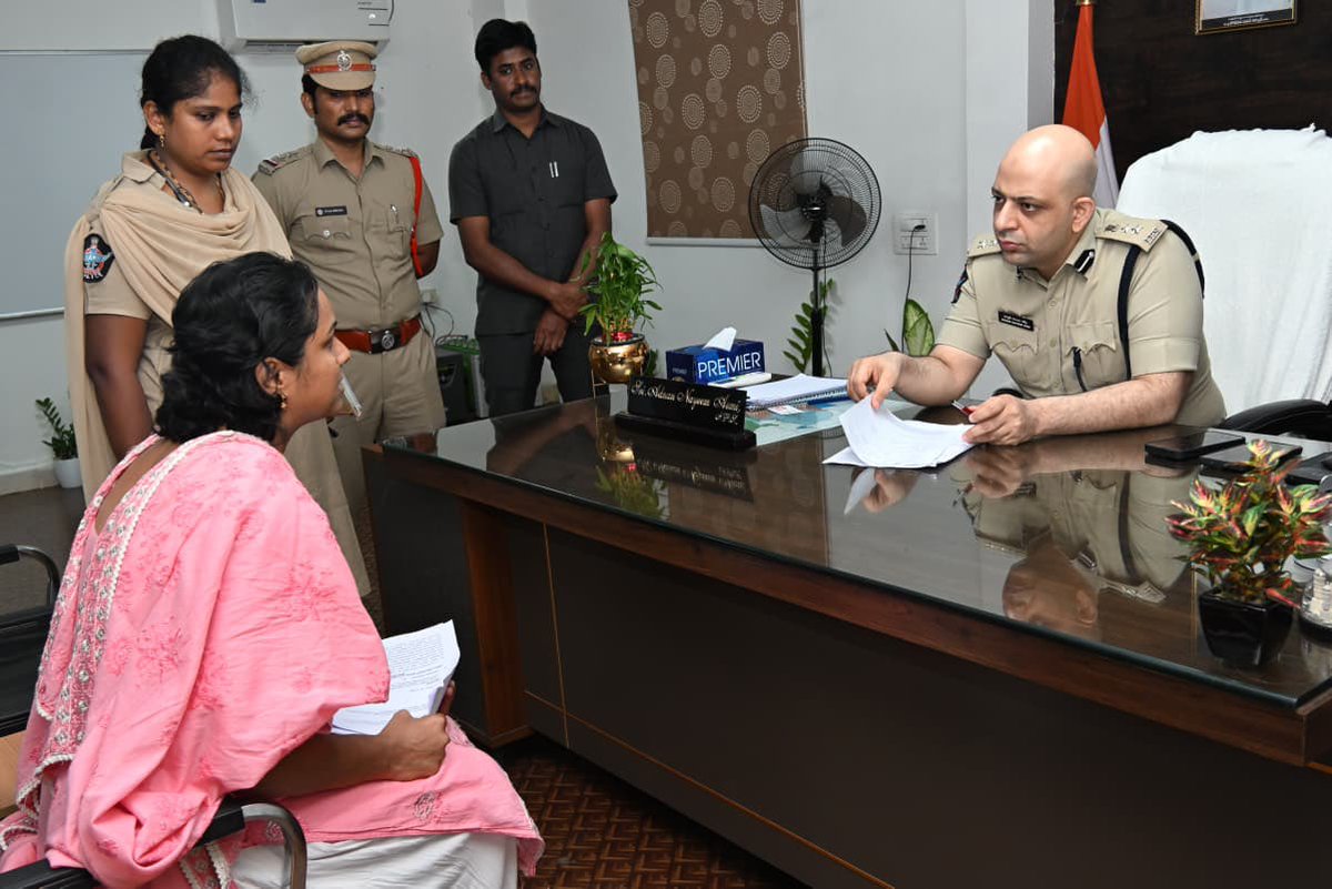 West Godavari District Police tweet media