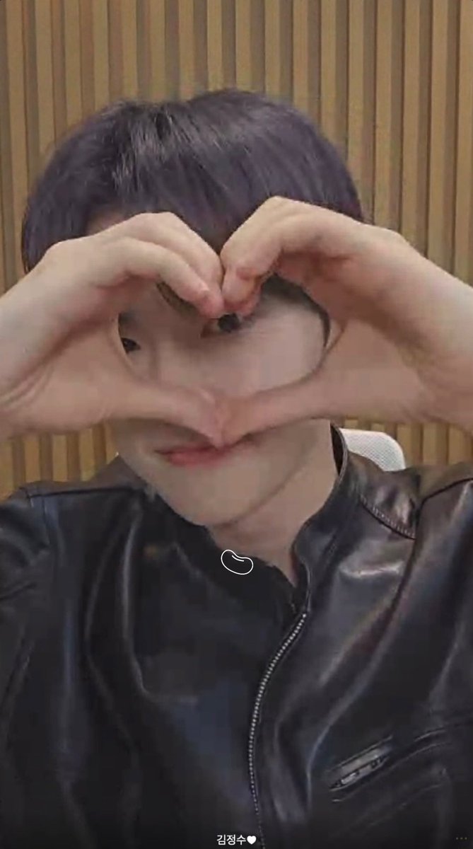 콩담.. tweet media