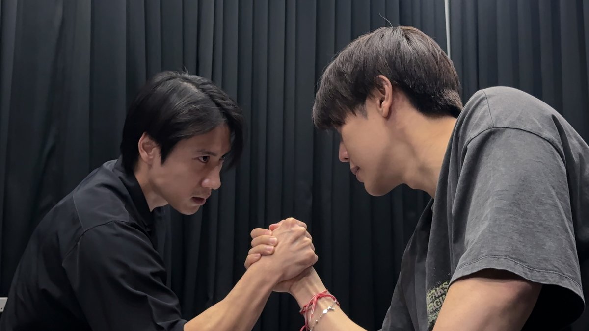 หงเสนคลุกฝุ่น Lovers & Gangsters tweet media