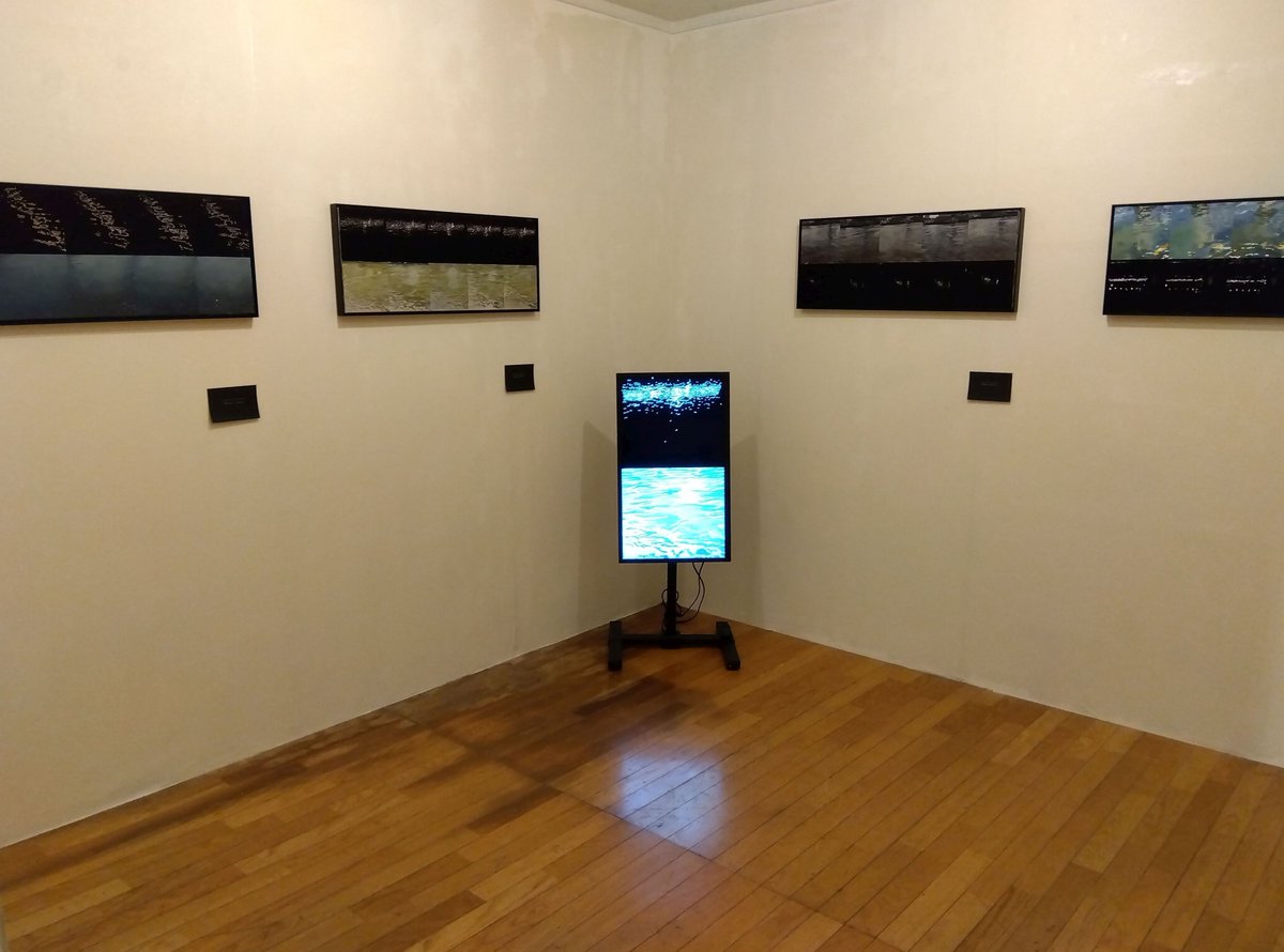 IAFSHOP's tweet photo. IAF SHOP*サトウのブログ「うるさいギャラリー」に現在開催中の松村優里香展覧会『Somewhere and Nowhere』の紹介を載せました。長崎在住のIAFでは初めて展示する作家さんです。会期中も毎日1点作品を仕上げています。6月7日（日）まで。是非見に来てください。https://t.co/tdGasNQ8wR https://t.co/mago984Qdf