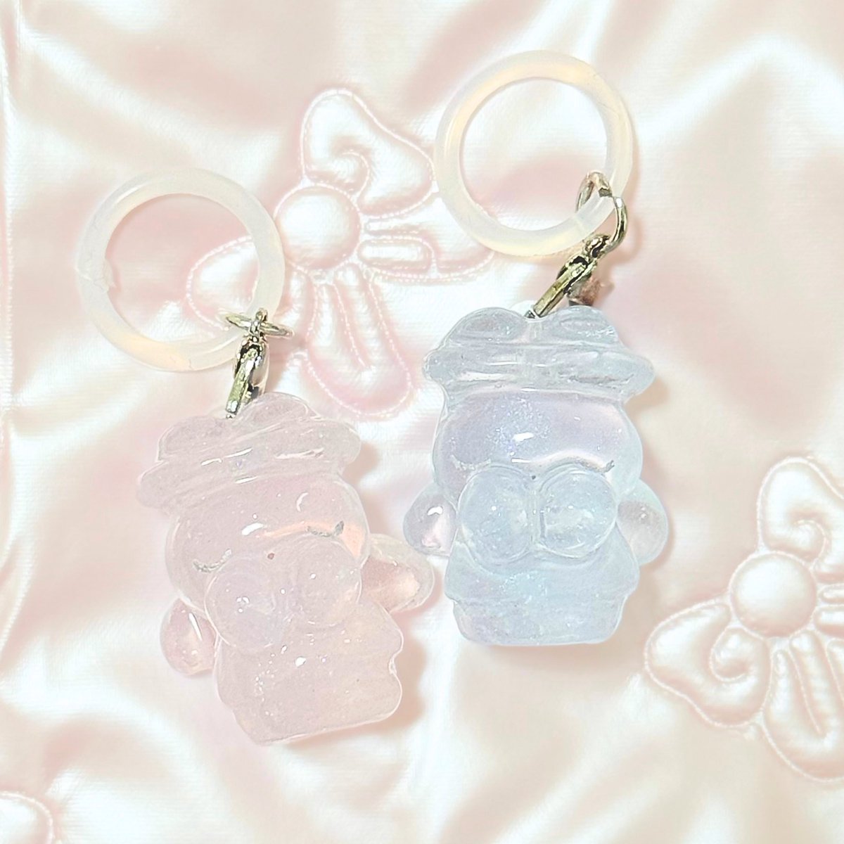 fcc20e's tweet photo. ONLINE SHOP 明日21時〜🐰🎀⸝꙳ https://t.co/WwEFFoAUTn