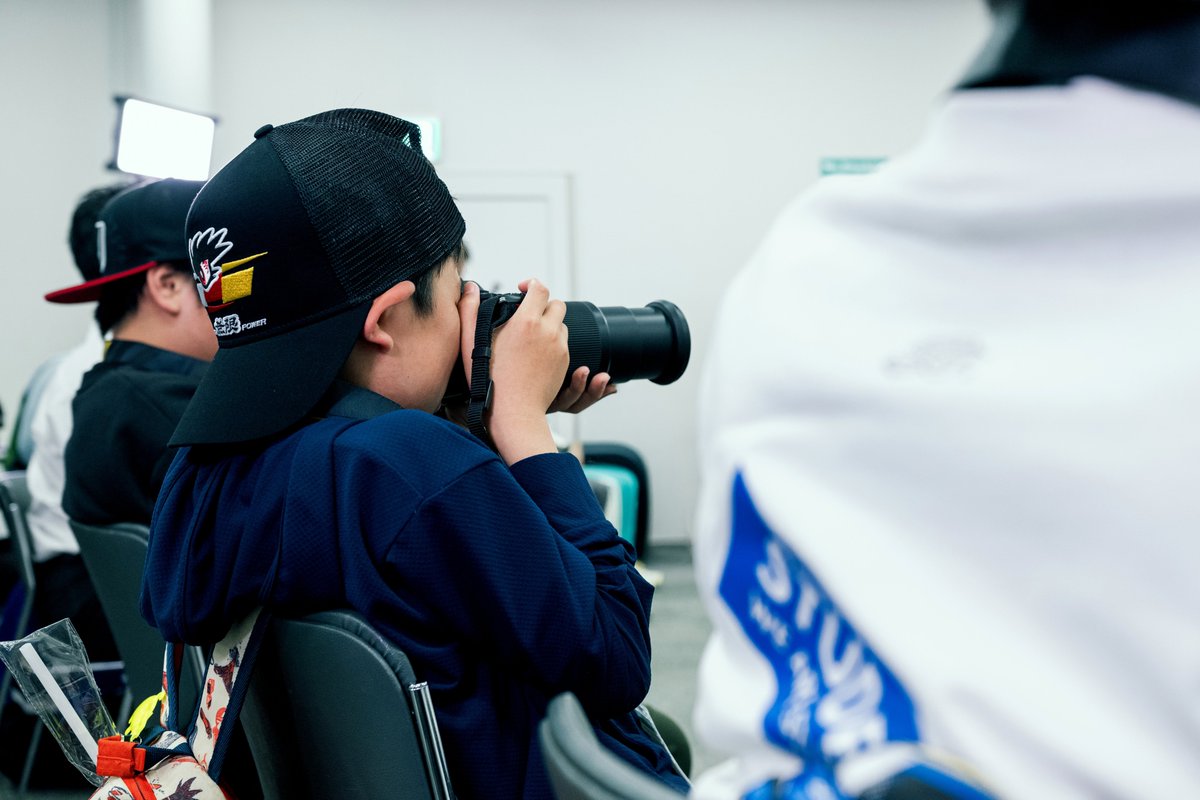 SUPER_FORMULA's tweet photo. 7月富士スピードウェイでも開催

アウトオブ #キッザニア
ジャーナリスト体験 │ カメラマン編  

先輩カメラマンと #Nikon スタッフ
が機材のサポートやカメラマンの
心得をレクチャーします🙂

▷詳しくはこちら │ #SFormula
https://t.co/Zxg9iUbgQt https://t.co/5hBgGzCxaB
