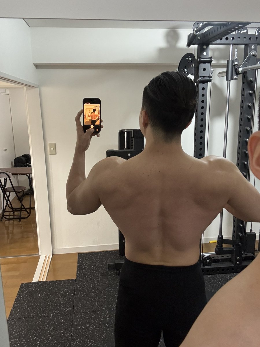 Kousukeの精神と筋肉の部屋 tweet media