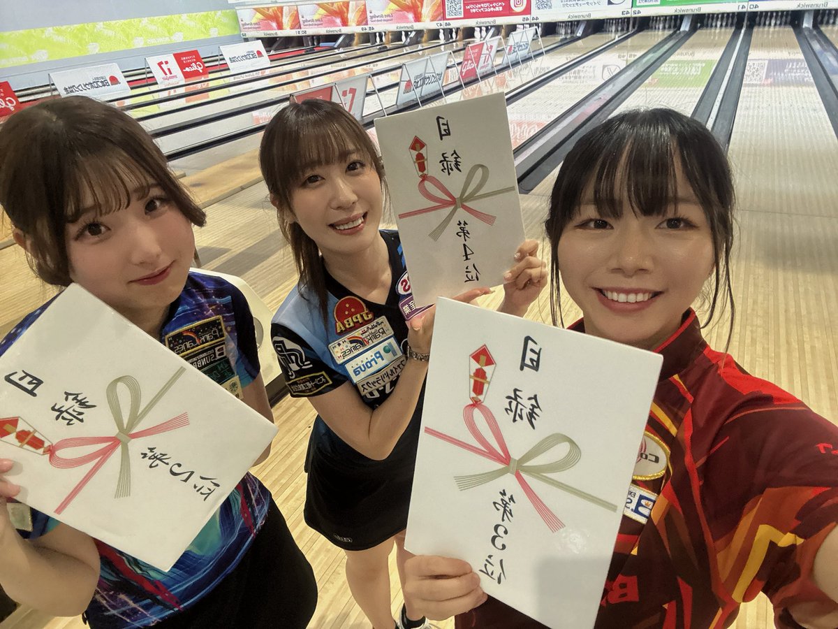 野仲美咲👾 tweet media