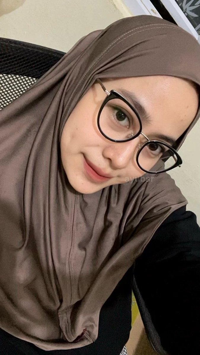 Ayu tweet media