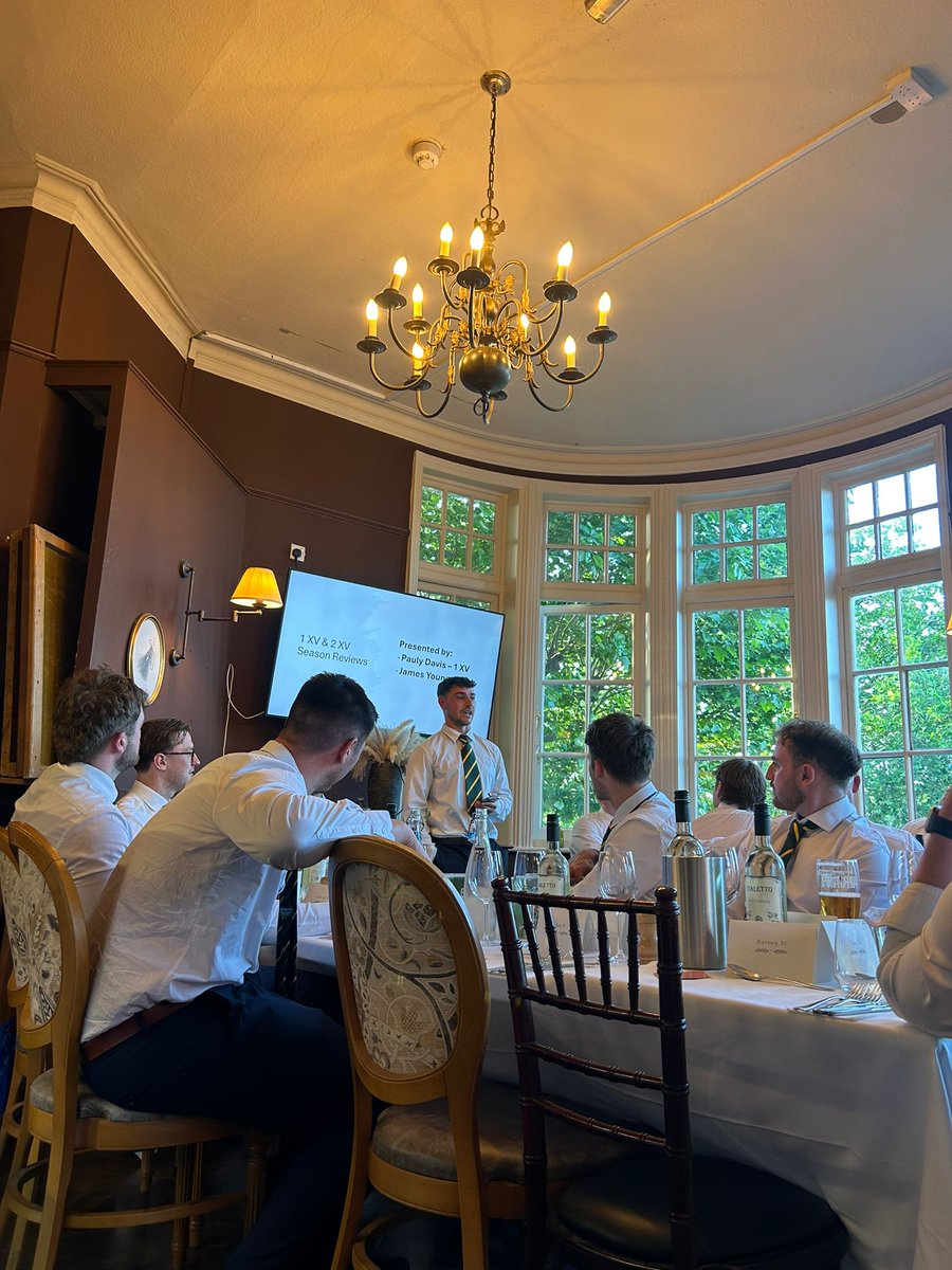 OPRFC's tweet photo. 𝐄𝐧𝐝 𝐨𝐟 𝐒𝐞𝐚𝐬𝐨𝐧 𝐀𝐰𝐚𝐫𝐝𝐬

Last Friday saw OPRFC have their End Of Season Dinner &amp; Awards at the Duke's Head in Putney, which was completely packed out! A top night and a big thank you to our Social Secretaries for organising. https://t.co/Ka2xIciTSN