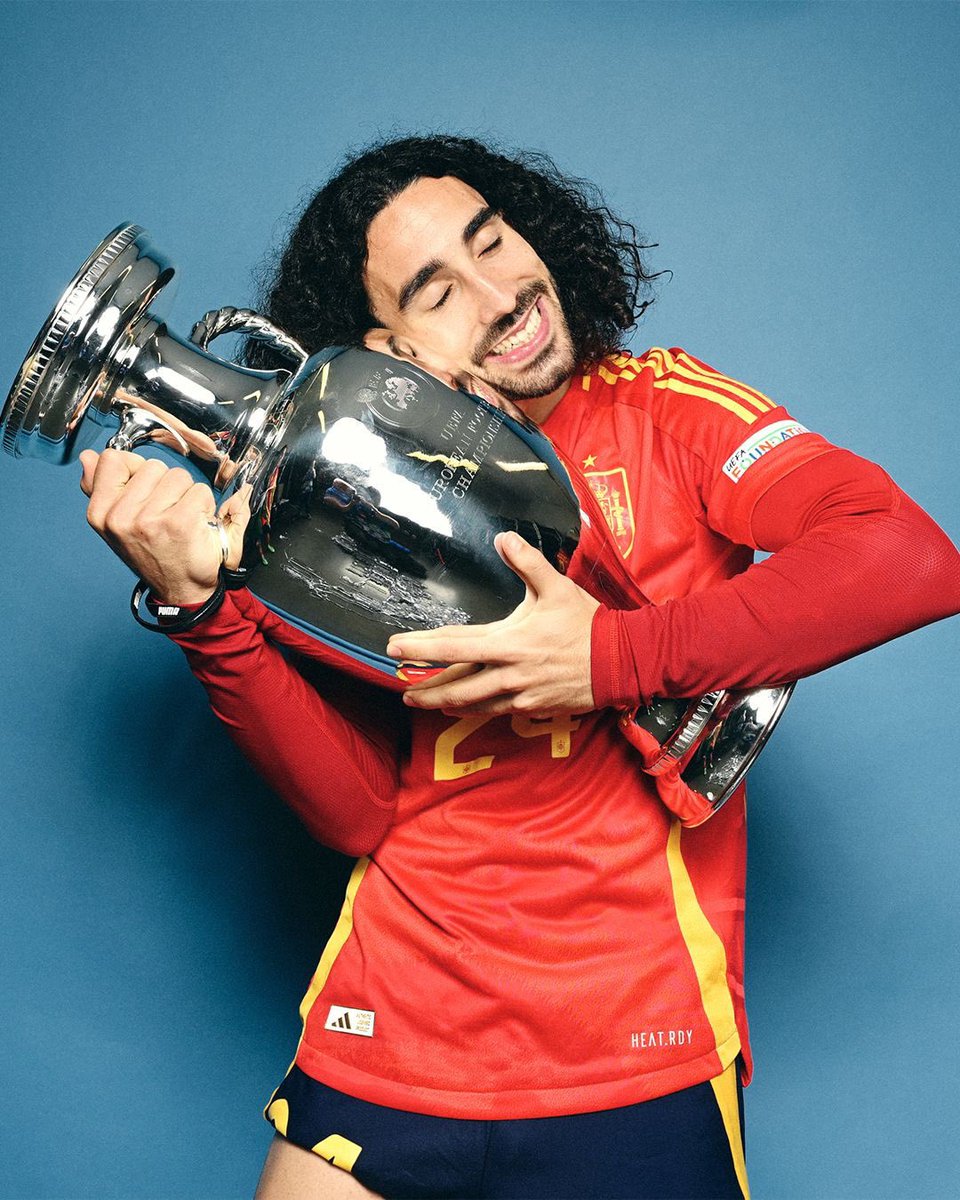 CFC_Mattt's tweet photo. Marc Cucurella will go to the World Cup following Spain's squad announcement released earlier today🔵🇪🇸
Wishing him the best of luck in the US🇺🇸

Reminder that Cucurella is also expected to assess his future at Chelsea after the World Cup and could have already played his last game for the club.‼️