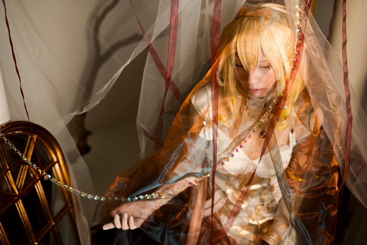 syeEeeN8's tweet photo. ※cos注意
崩壊スターレイル / アグライア

責務と対価

Photo&amp;Retouch:倉ちゃん
Special thanks:ふかやさん
Studio: Lunaticさん
 #Honkaistarrailcosplay https://t.co/ONxZ6nFndJ