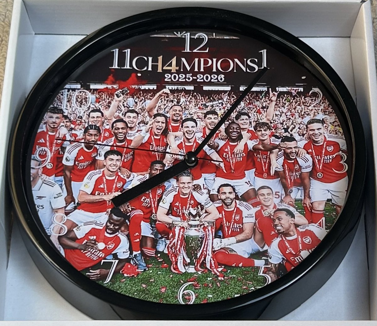 Classic Football Clocks tweet media