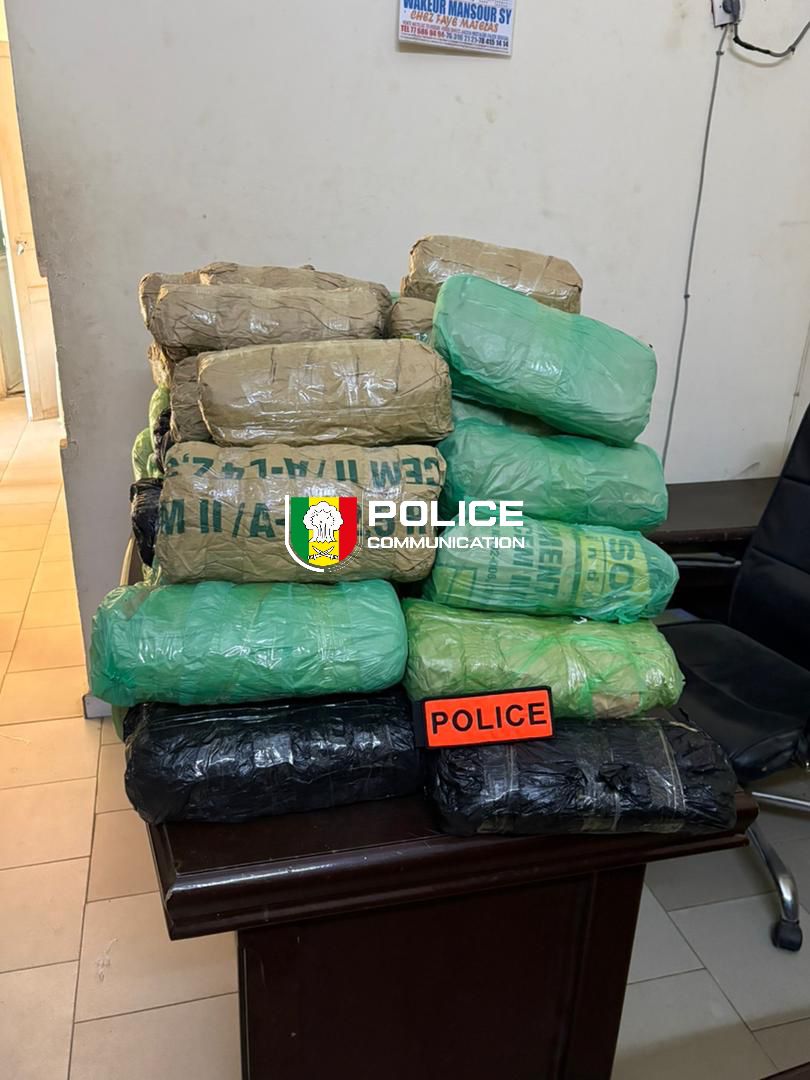 Police Nationale du Sénégal tweet media