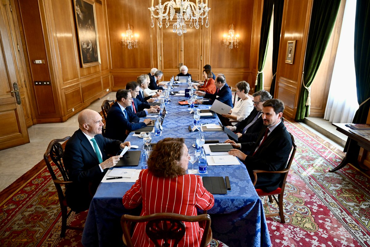 Fundación Princesa de Asturias tweet media
