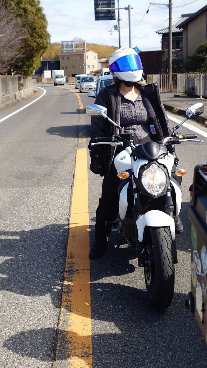 さと tweet media