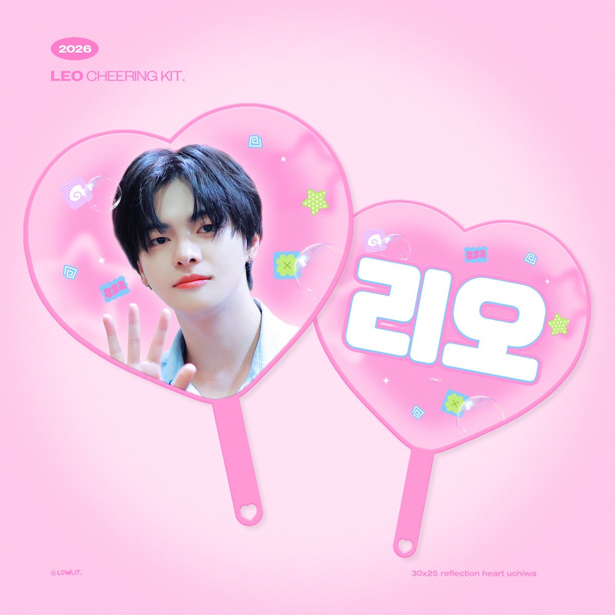 lowlit_leo's tweet photo. ²⁰²⁶ 𝗦𝗧𝗔𝗥 𝗥𝗢𝗔𝗗 #LEO cheering kit

ⓒ lowlit

☺︎ - 5.31

𖦹 국내배송
https://t.co/cZ7CJgltq6
𖦹 현장수령
https://t.co/nlUYjlwm8B

RT 추첨 두 분께 원하시는 우치와&amp;슬로건을 보내드립니다♡
#이리오 #리오 #LEELEO
#ALPHADRIVEONE #ALD1 #알파드라이브원 https://t.co/pOb20NEzrc