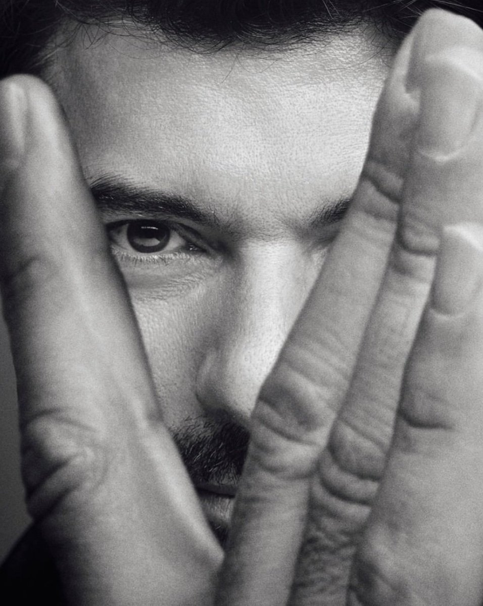 MLZZ19's tweet photo. #EnginAkyürek 💥✨️💎🔥 https://t.co/WvXLMXvJnW
